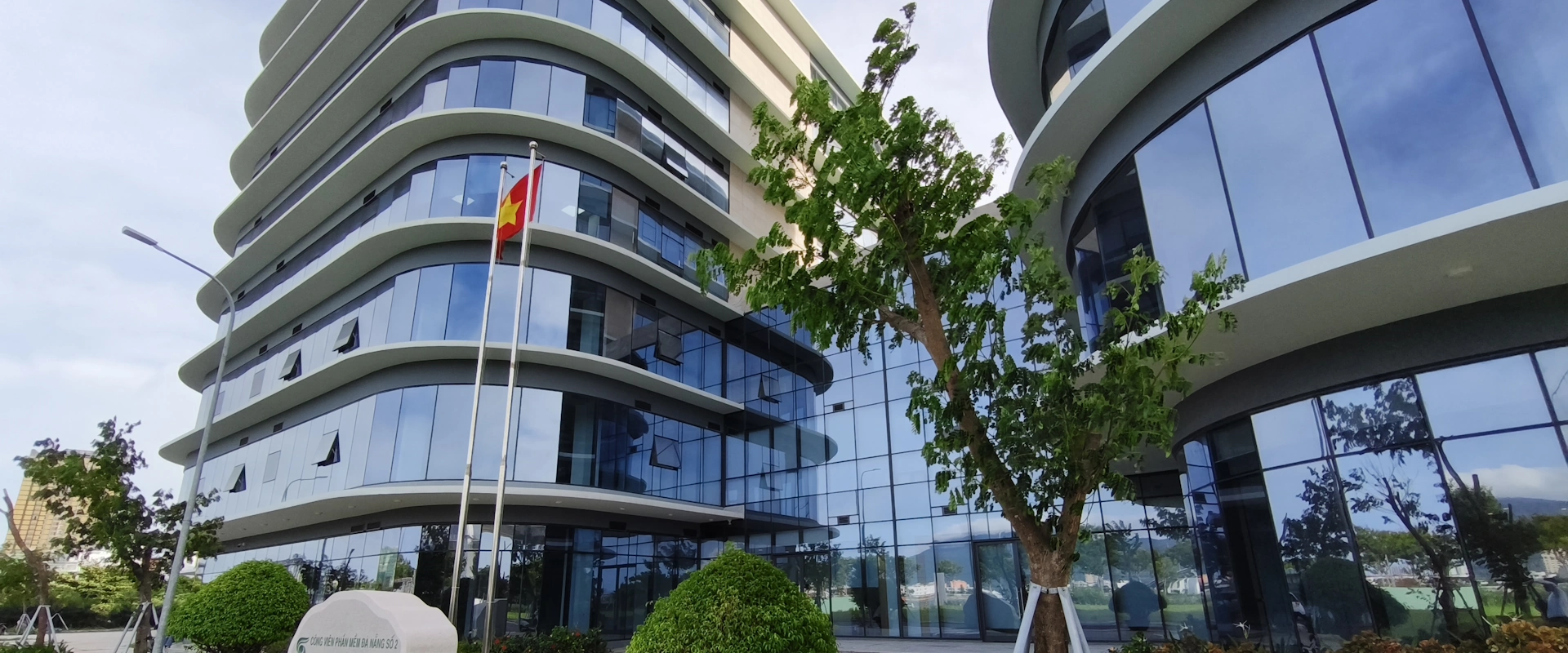 Vietnam – slide 4